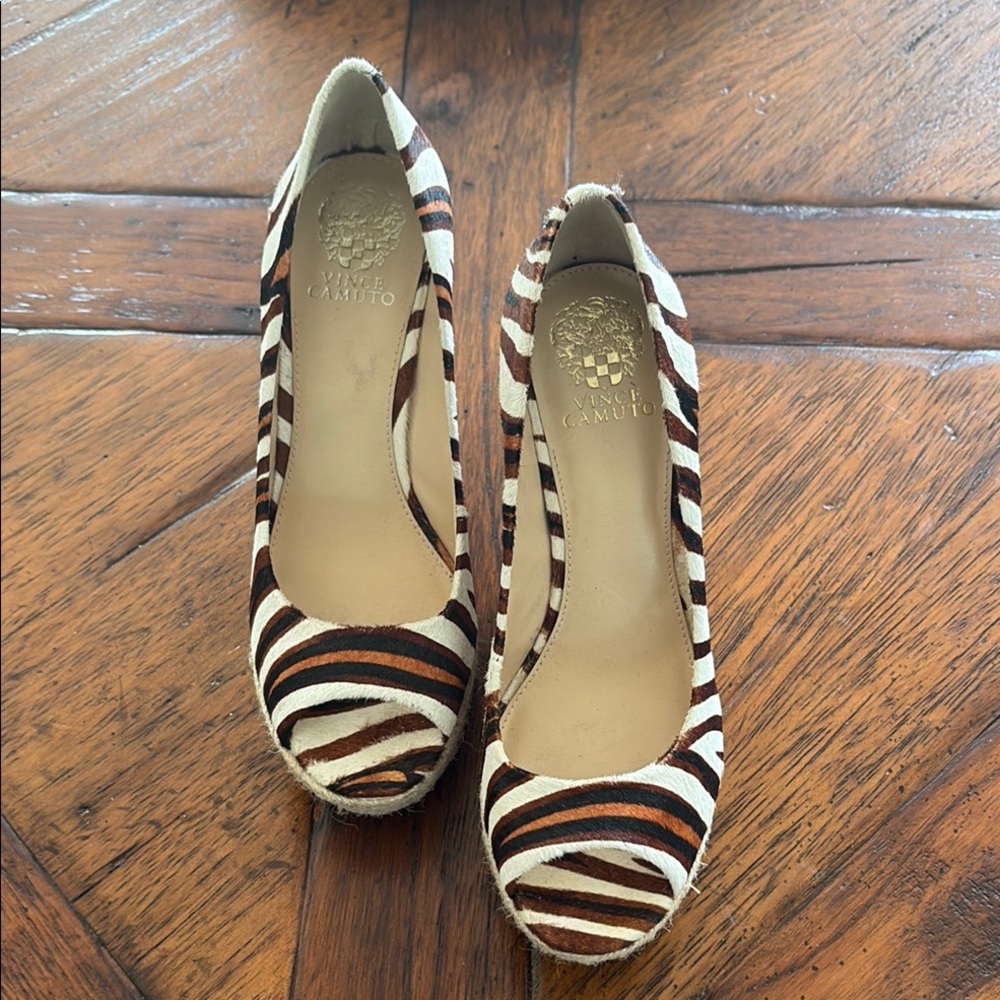 Vince Camuto Black and Brown Peep Toe Wedge